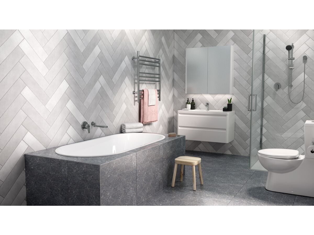 Posh Solus MK3 Rail Shower 1 Function Chrome (4 Star) - Image 4