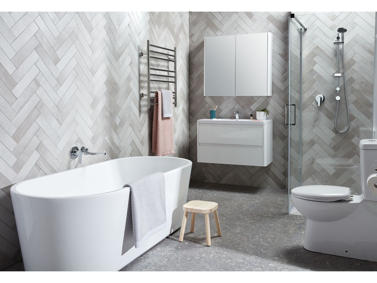 Posh Solus MK3 Rail Shower 1 Function Chrome (4 Star) - Image 5