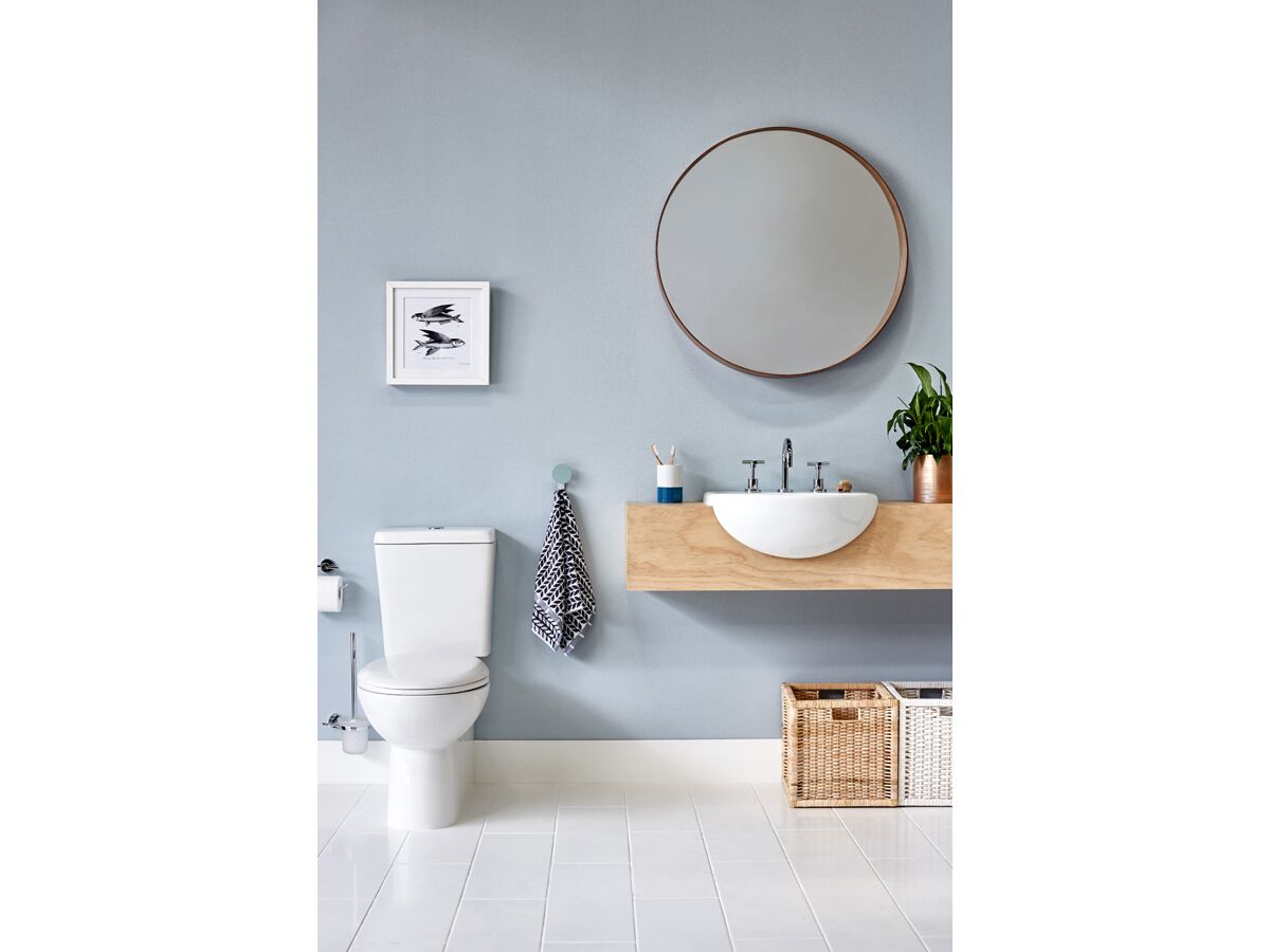 Posh Solus Square Close Coupled Back to Wall Bottom Inlet Toilet Suite S&P Trap Soft Close Quick Release Seat White/Chrome (4 Star) - Image 2